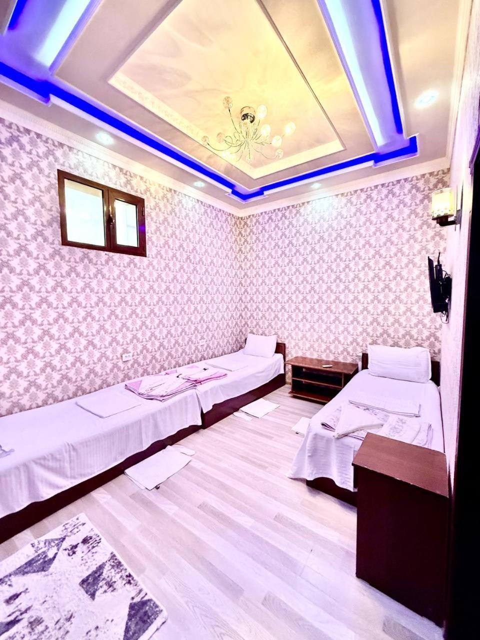 מלון סמרקנד Yusuf Gold House מראה חיצוני תמונה