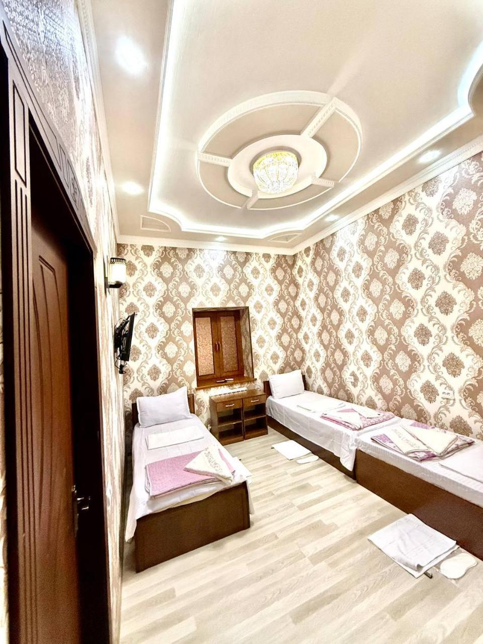 מלון סמרקנד Yusuf Gold House מראה חיצוני תמונה