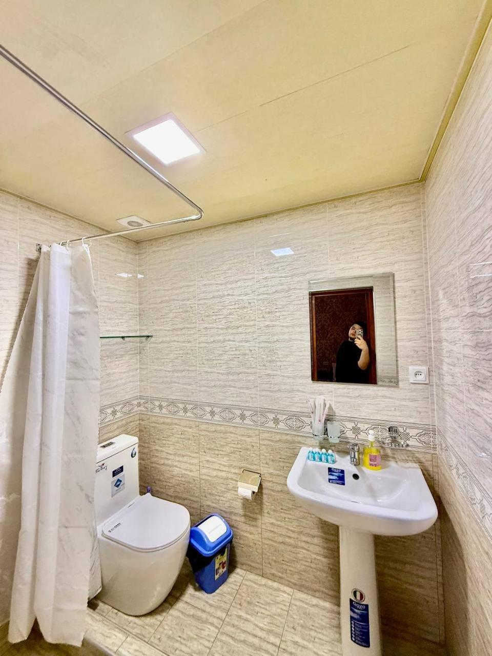 מלון סמרקנד Yusuf Gold House מראה חיצוני תמונה