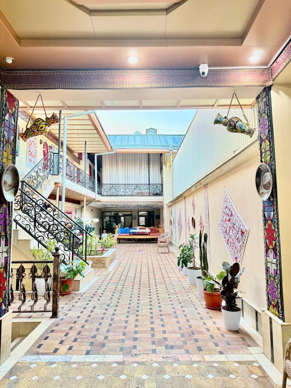 מלון סמרקנד Yusuf Gold House מראה חיצוני תמונה